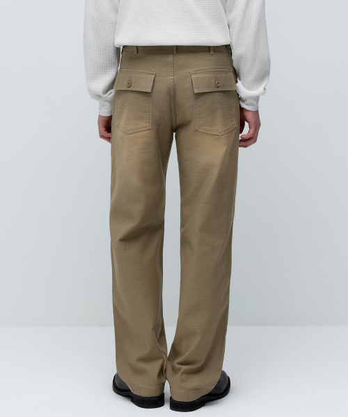 MUSINSA STANDARD（ムシンサスタンダード）の「フェイデッドバックサテンパーティグパンツ[ベージュ]（その他パンツ・メンズ・その他・26/27/28/29/36/34/32/30/31/33/40/38/42）」の3枚目の写真