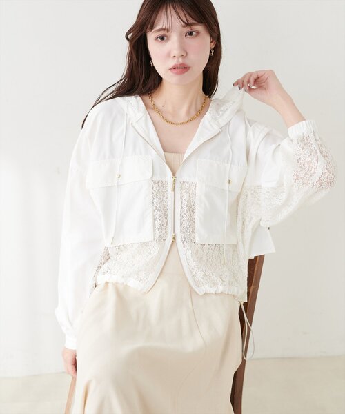 natural couture（ナチュラルクチュール）の「レースコンビブルゾン（ブルゾン・レディース・グレイッシュベージュ/オフホワイト/ブラック・FREE）」の6枚目の写真