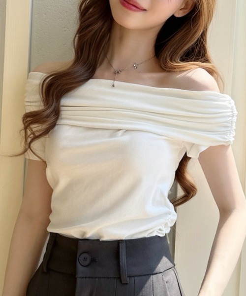 Ada.（エイダ）の「ウエストギャザー ドレープ 折り返しネック オフショルダー トップス（Tシャツ/カットソー・レディース・グレー/ホワイト/ブルー/ブラック・FREE）」の8枚目の写真