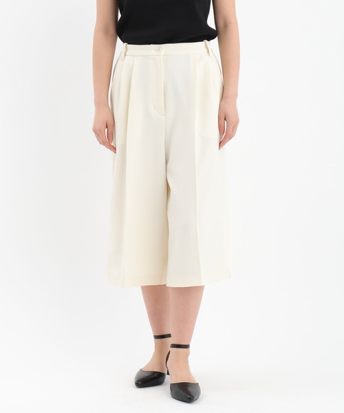 Andemiu（アンデミュウ）の「センタープレスミディパンツ647399（その他パンツ・レディース・チャコールグレー/アイボリー・SMALL/MEDIUM）」の8枚目の写真