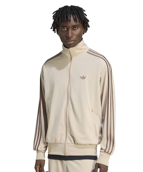 adidas(アディダス)の「adidas FIREBIRD TT / アディダス ファイヤーバード トラックトップ(ジャージ・メンズ・ベージュ・M/S/XXL/XL/L)」の2枚目の写真