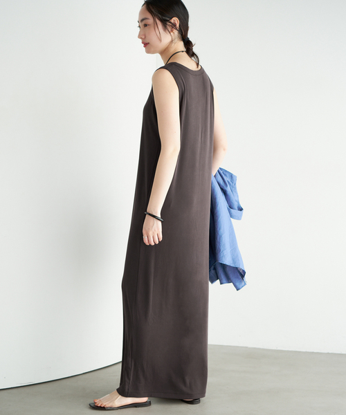 plage（プラージュ）の「sand wash loose ワンピース（ワンピース・レディース・ライトグレー/ブラウン・36/38）」の8枚目の写真