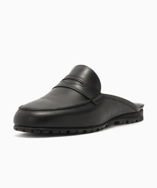 SimplyComplicated(シンプリーコンプリケイテッド)の「SimplyComplicated/シンプリーコンプリケイテッド LOAFER MULE(サンダル・メンズ・ブラック・9/XX-SMALL/100)」の2枚目の写真