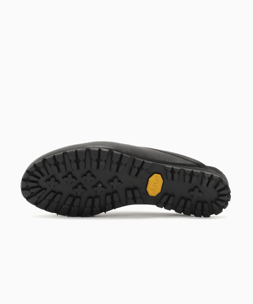 SimplyComplicated(シンプリーコンプリケイテッド)の「SimplyComplicated/シンプリーコンプリケイテッド LOAFER MULE(サンダル・メンズ・ブラック・9/XX-SMALL/100)」の4枚目の写真