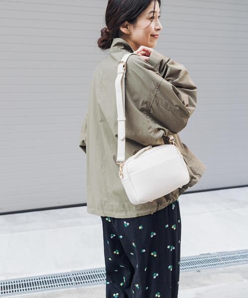 URBAN RESEARCH DOORS(アーバンリサーチドアーズ)の「撥水/防花粉スタンドブルゾン(ブルゾン・レディース・アイボリー/カーキ・FREE)」の12枚目の写真