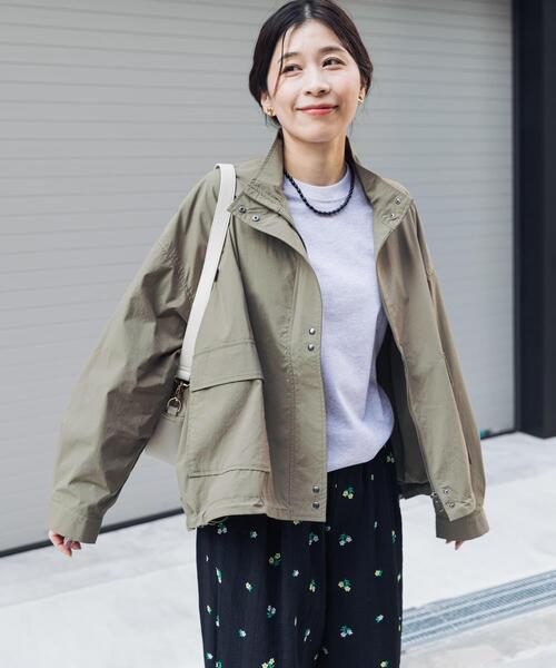 URBAN RESEARCH DOORS(アーバンリサーチドアーズ)の「撥水/防花粉スタンドブルゾン(ブルゾン・レディース・アイボリー/カーキ・FREE)」の14枚目の写真