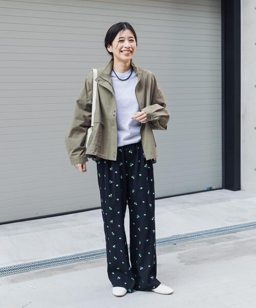 URBAN RESEARCH DOORS(アーバンリサーチドアーズ)の「撥水/防花粉スタンドブルゾン(ブルゾン・レディース・アイボリー/カーキ・FREE)」の18枚目の写真