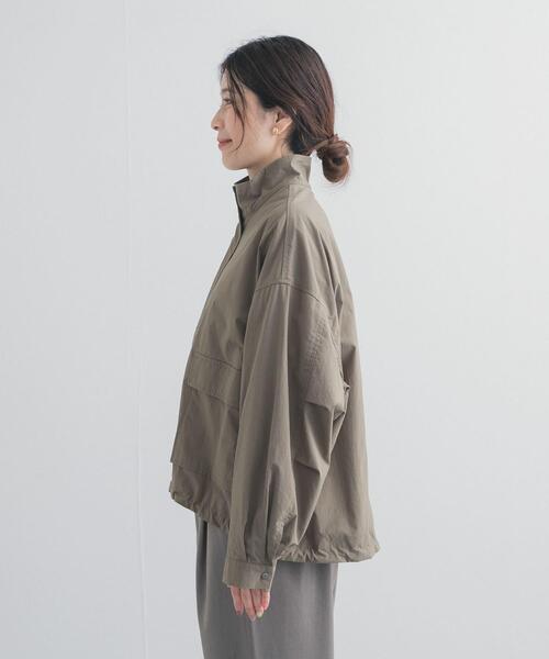 URBAN RESEARCH DOORS(アーバンリサーチドアーズ)の「撥水/防花粉スタンドブルゾン(ブルゾン・レディース・アイボリー/カーキ・FREE)」の20枚目の写真