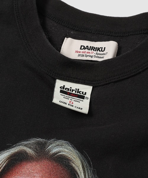 DAIRIKU(ダイリク)の「BUTTON EYE DOLL H-S Tag Tee(Tシャツ/カットソー・メンズ・ブラック・M/L)」の3枚目の写真