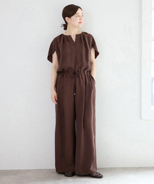 IENA(イエナ)の「《接触冷感/手洗い可》キュプラオーバーフレンチオールインワン(つなぎ/オールインワン・レディース・ブラウン/ブラック系その他・38/36)」の6枚目の写真
