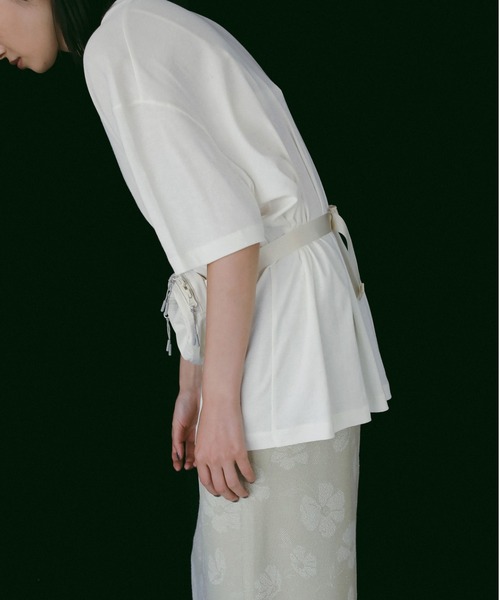 anuke（アンヌーク）の「Sheer Over T-Shirts（Tシャツ/カットソー・レディース・ホワイト/ブラック/ライトグリーン・FREE）」の4枚目の写真