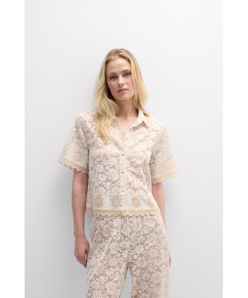 Intimissimi(インティミッシミ)の「Midsummer Dream レース ショートスリーブ シャツ(シャツ/ブラウス・レディース・クリーム・S/M/L)」の1枚目の写真