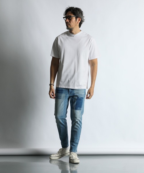 The DUFFER of ST.GEORGE(ザダファーオブセントジョージ)の「SILICON BIO SHALLOW V NECK S/SL TEE:シリコンバイオ加工 シルキータッチ 浅Vネック Tシャツ(Tシャツ/カットソー・メンズ・チャコールグレー/ブラック/ホワイト・MEDIUM/SMALL/X-LARGE/LARGE)」の5枚目の写真
