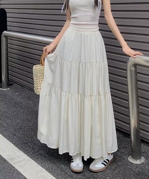 Flugge(フラッジー)の「ティアードロングスカート(スカート・レディース・アイボリー/ブラック・MEDIUM/LARGE)」の11枚目の写真