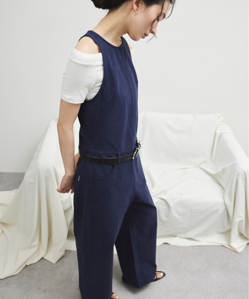 ELTONE(エルトーン)の「オフショルダーコンパクトTシャツ(Tシャツ/カットソー・レディース・ホワイト/ネイビー/ブラック・FREE)」の12枚目の写真