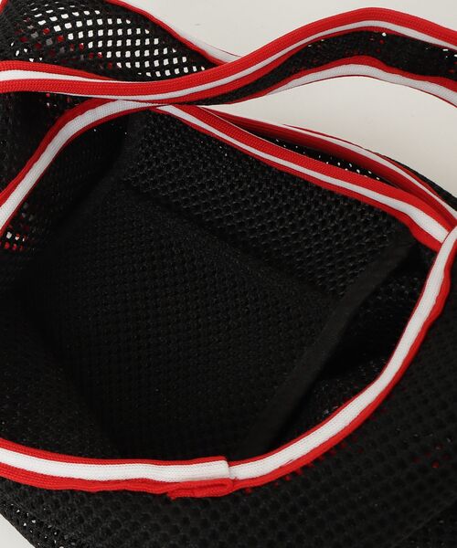 OUTDOOR PRODUCTS(アウトドアプロダクツ)の「(OUTDOOR)TAPE MESH TOTE(ショルダーバッグ・レディース・ブラック/ホワイト・ONE SIZE)」の14枚目の写真