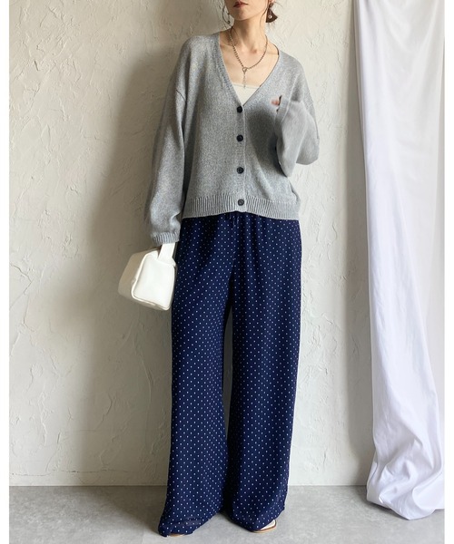 She's Closet（シーズクローゼット）の「透かし編み コットンタッチ 深Vネック サマーニットカーディガン（カーディガン/ボレロ・レディース・ブラック/アイボリー/グレー/ベージュ・FREE）」の15枚目の写真