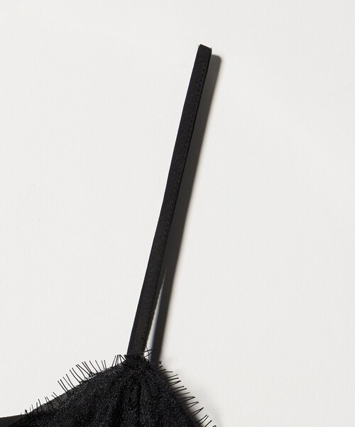 BEAUTY&YOUTH UNITED ARROWS(ビューティーアンドユースユナイテッドアローズ)の「<Artlove>ALINA レース キャミソール(キャミソール・レディース・オフホワイト/ブラック・36)」の16枚目の写真