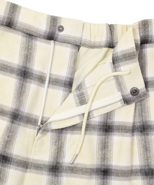 HUF(ハフ)の「MISTY PLAID SHORT(その他パンツ・メンズ・ネイビー/ベージュ・M/L/XL/S)」の7枚目の写真