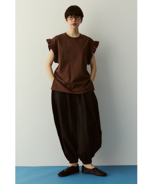 HeRIN.CYE(ヘリンドットサイ)の「Point frill box tops(Tシャツ/カットソー・レディース・ブラウン/ホワイト/ブラック・FREE)」の4枚目の写真