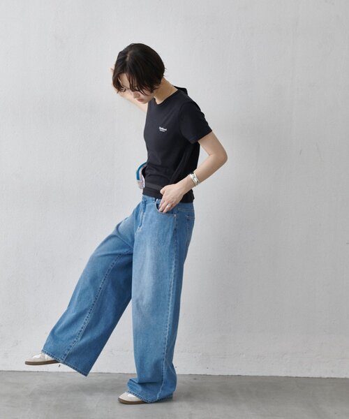 COLONY 2139（コロニートゥーワンスリーナイン）の「汗染み防止ワンポイントロゴTシャツ（Tシャツ/カットソー・レディース・ホワイト/ピンク/ブラック・FREE）」の14枚目の写真