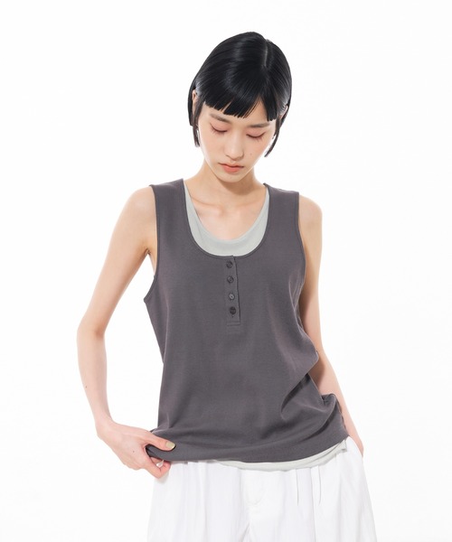 NOMINE(ノミネ)の「ドッキングレイヤード ヘンリーネック タンクトップ(タンクトップ・レディース・チャコールグレー/ブラック/グレー・フリー)」の21枚目の写真