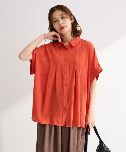 Green Parks(グリーンパークス)の「タック入りオーバーサイズシャツ(シャツ/ブラウス・レディース・ブラック/レッド/サックスブルー/オフホワイト・FREE)」の20枚目の写真