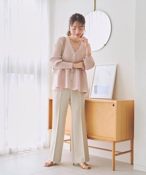La boutique BonBon(ラブティックボンボン)の「【お上品きらきら】ラメペプラム前後2WAYカーディガン(カーディガン/ボレロ・レディース・チャコールグレー/ホワイト/ネイビー/ブラウン/ピンク・FREE)」の7枚目の写真