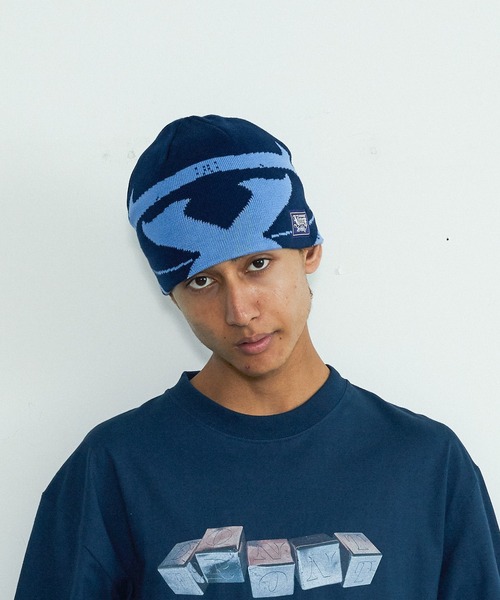 XLARGE（エクストララージ）の「X MONSTER LOGO BEANIE（キャップ・メンズ・ブラック/ネイビー/ブラウン・ONE SIZE）」の3枚目の写真