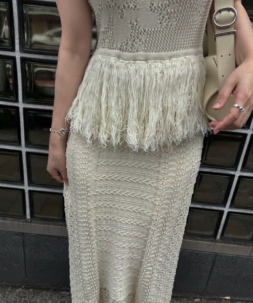 WILLFULLY(ウィルフリー)の「multi pattern jacquard fringe knit OP(ワンピース・レディース・ナチュラル/ブラック・FREE)」の3枚目の写真