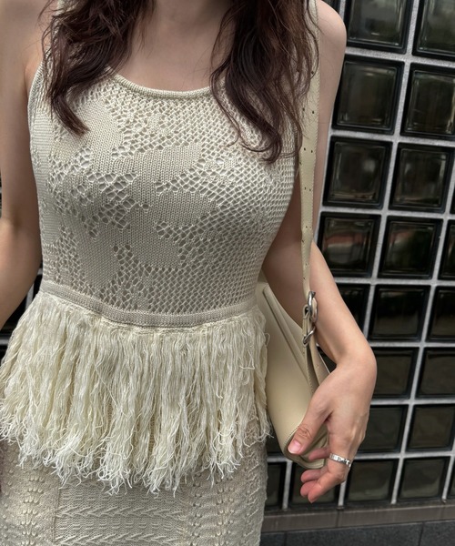 WILLFULLY(ウィルフリー)の「multi pattern jacquard fringe knit OP(ワンピース・レディース・ナチュラル/ブラック・FREE)」の5枚目の写真