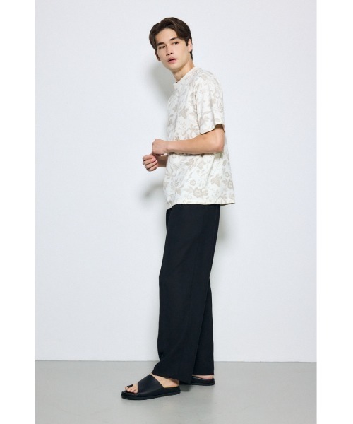 AZUL by moussy（アズールバイマウジー）の「総柄プリントトップス（Tシャツ/カットソー・メンズ・ブラック系その他/ホワイト系その他・MEDIUM/LARGE）」の14枚目の写真