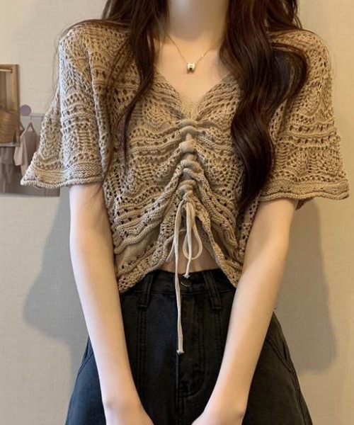 NANEA(ナネア)の「クロシェニットフロントシャーリングプルオーバー(Tシャツ/カットソー・レディース・ホワイト/アイボリー/ベージュ/パープル/ブラック・フリー)」の18枚目の写真