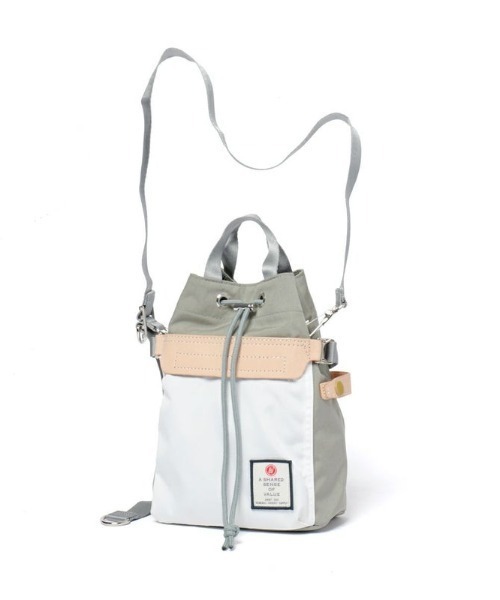 AS2OV(アッソブ)の「【AS2OV/アッソブ】 HIGHDENSITY DRAW STRING BAG / 巾着ショルダー(ショルダーバッグ・メンズ・ネイビー/グレー・FREE)」の2枚目の写真