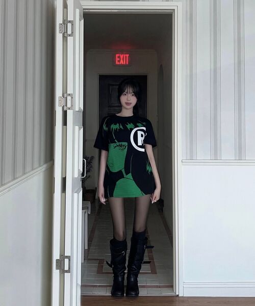 LAUGHER(ラファー)の「レイTシャツ - ブラック(Tシャツ/カットソー・レディース・その他・LARGE/MEDIUM/X-LARGE)」の13枚目の写真