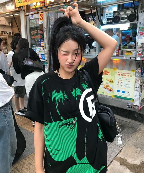 LAUGHER(ラファー)の「レイTシャツ - ブラック(Tシャツ/カットソー・レディース・その他・LARGE/MEDIUM/X-LARGE)」の17枚目の写真