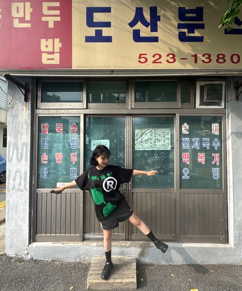 LAUGHER(ラファー)の「レイTシャツ - ブラック(Tシャツ/カットソー・レディース・その他・LARGE/MEDIUM/X-LARGE)」の20枚目の写真