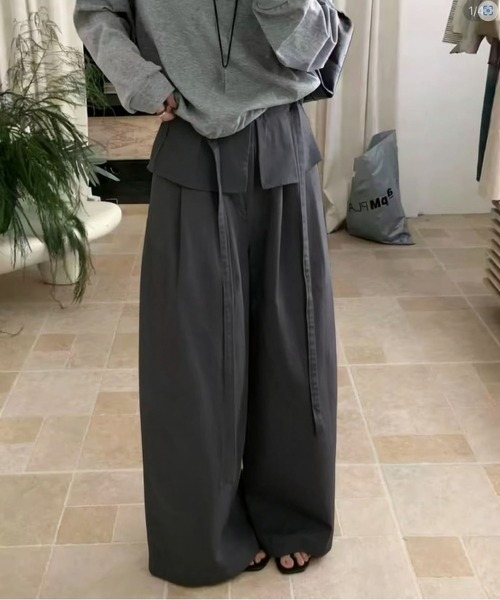 MAISON DE THERESE(メゾン ド テレーズ)の「フェイクレイヤー紐付きワイドロングパンツ(その他パンツ・レディース・アイボリー/Beige/White/チャコールグレー・M)」の4枚目の写真