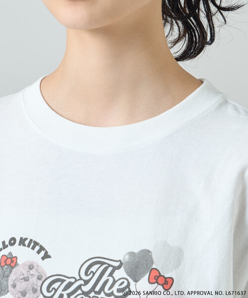 FREAK'S STORE(フリークスストア)の「SANRIO/サンリオ 'HELLO KITTY' コラージュ プリントTシャツ(Tシャツ/カットソー・レディース・チャコール/オフホワイト・フリ-)」の15枚目の写真