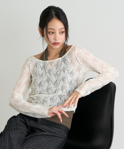 RAY CASSIN（レイカズン）の「【レース / 花柄】ホルターレイヤードTシャツ / ロンT（Tシャツ/カットソー・レディース・ブラック系その他3/ブルー系その他3/ブラック系その他2/アイボリー・FREE）」の11枚目の写真
