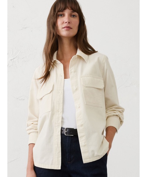 BANANA REPUBLIC FACTORY STORE(バナナリパブリック ファクトリーストア)の「BANANA REPUBLIC FACTORY STORE リラックスフィットコーデュロイシャツ(シャツ/ブラウス・レディース・アイボリー/ブラウン/ネイビー・L/M/S/XS)」の2枚目の写真
