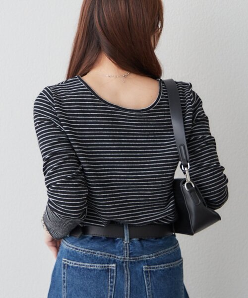 Remind me and forever(リマインドミーアンドフォーエバー)の「前後2WAYネックプルオーバー(Tシャツ/カットソー・レディース・その他12/グレー/ブラック/アイボリー・FREE)」の11枚目の写真