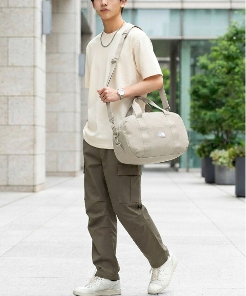 THE NORTH FACE(ザノースフェイス)の「【THE NORTH FACE/ザノースフェイス】HERITAGE CARGO M LIGHT ボストンバッグ 2WAY ショルダーバッグ ダッフルバッグ 軽量 トラベルバッグ ユニセックス(ボストンバッグ・レディース・ブラック/グレイッシュベージュ/サンドベージュ/サックスブルー/カーキ・ONE SIZE)」の22枚目の写真