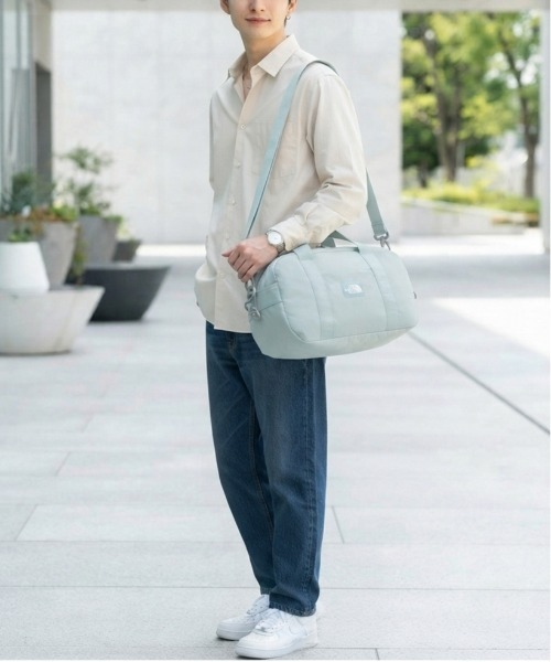 THE NORTH FACE(ザノースフェイス)の「【THE NORTH FACE/ザノースフェイス】HERITAGE CARGO M LIGHT ボストンバッグ 2WAY ショルダーバッグ ダッフルバッグ 軽量 トラベルバッグ ユニセックス(ボストンバッグ・レディース・ブラック/グレイッシュベージュ/サンドベージュ/サックスブルー/カーキ・ONE SIZE)」の12枚目の写真