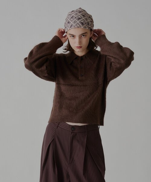 WHIMSIC（ウィムジック）の「【UNISEX/2サイズ展開】アンゴラブレンドシャギーニットポロシャツ（ニット/セーター・メンズ・ブラウン/オリーブ/ベージュ・2/1）」の4枚目の写真