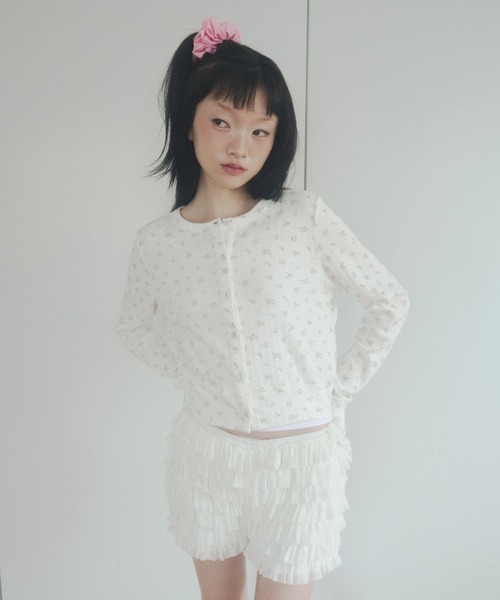 chernyy(チェルニー)の「chernyy eyelet cardigan / アイレットコンパクトカーディガン(カーディガン/ボレロ・レディース・ホワイト/ブラック・SMALL/MEDIUM/LARGE)」の16枚目の写真