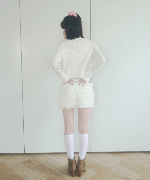 chernyy(チェルニー)の「chernyy eyelet cardigan / アイレットコンパクトカーディガン(カーディガン/ボレロ・レディース・ホワイト/ブラック・SMALL/MEDIUM/LARGE)」の19枚目の写真