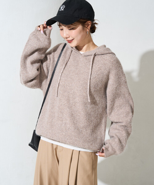FREAK'S STORE(フリークスストア)の「限定展開 アンゴラミックス フーディ ニット プルオーバー(ニット/セーター・レディース・ブラック/ベージュ/ネイビー/グレー/ナチュラル・フリ-)」の12枚目の写真