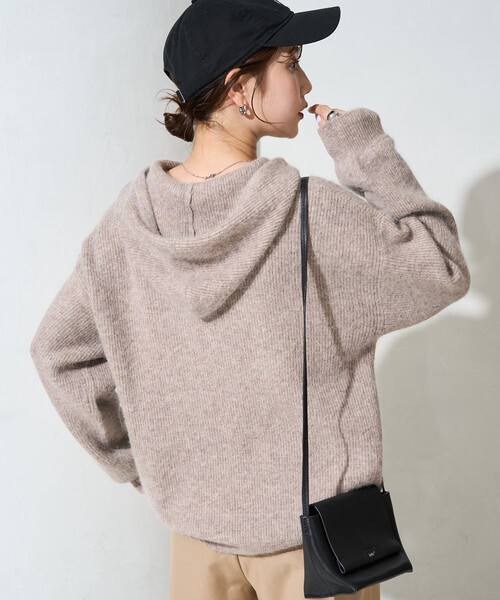 FREAK'S STORE(フリークスストア)の「限定展開 アンゴラミックス フーディ ニット プルオーバー(ニット/セーター・レディース・ブラック/ベージュ/ネイビー/グレー/ナチュラル・フリ-)」の10枚目の写真