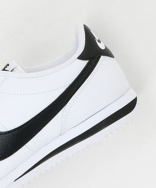 NIKE(ナイキ)の「<NIKE>CORTEZ スニーカー(スニーカー・レディース・ブラック/ホワイト・22.5cm/25cm/23.5cm/24.5cm/23cm/24cm/25.5cm)」の10枚目の写真